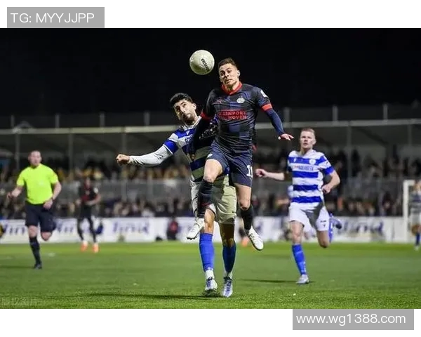 埃因霍温主场迎战福伦丹争夺联赛重要积分之战